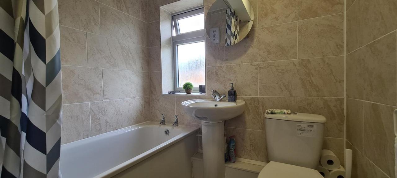 Cosy 3-Bedroom House In Aspley Nottingham Dış mekan fotoğraf